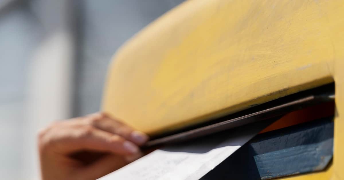 Comment écrire une adresse sur une enveloppe ? Comment écrire